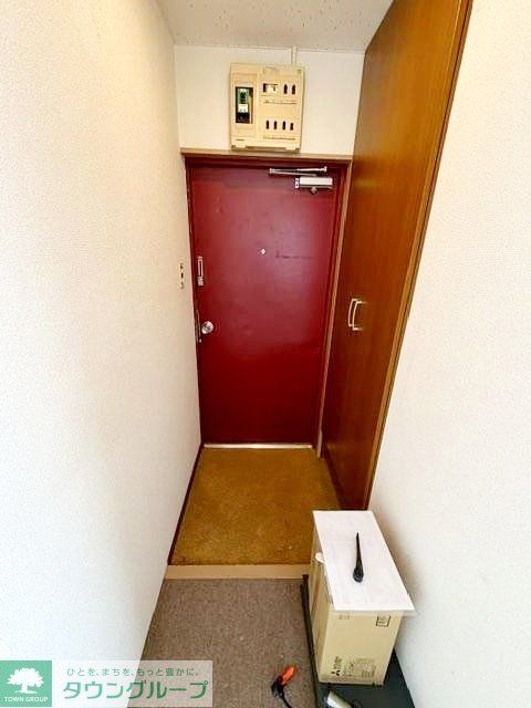玄関　設備