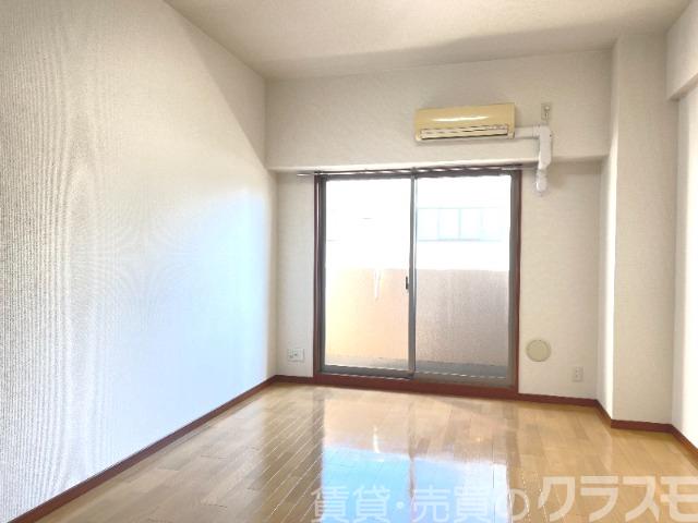 居室・リビング　明るいお部屋です♪