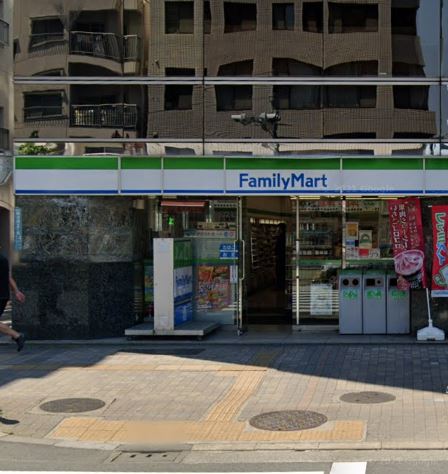 コンビニ　ファミリーマート 西池袋五丁目店（コンビニ）まで85m