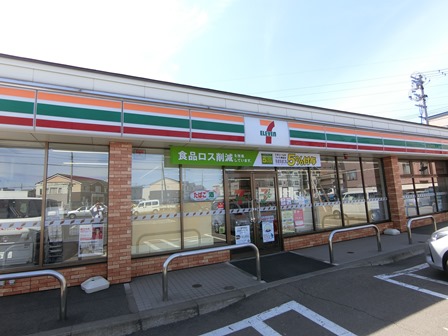 コンビニ　セブンイレブン札幌厚別西4条店（コンビニ）まで381m