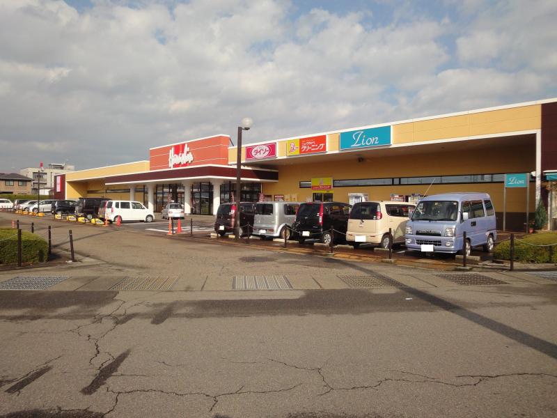 スーパー　原信四日町店（スーパー）まで2107m