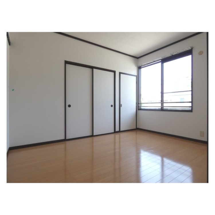 その他部屋・スペース　日当たり良好な角部屋です