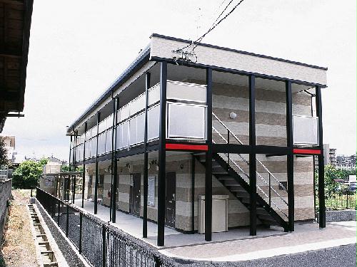 レオパレスPineの外観写真