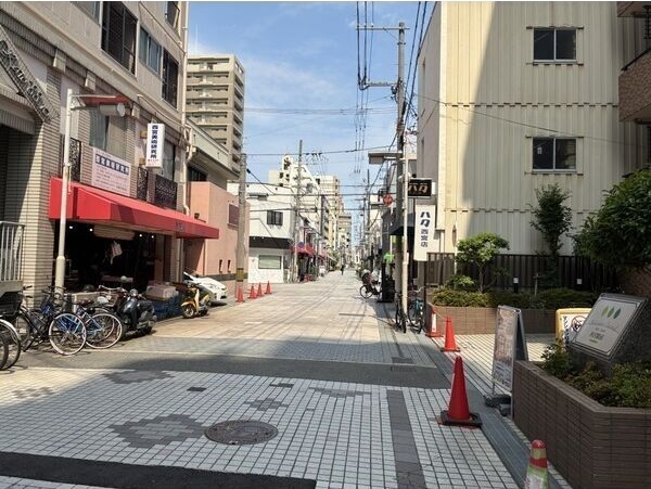 阪神本線 西宮駅 徒歩3分 6階建 築38年の外観写真