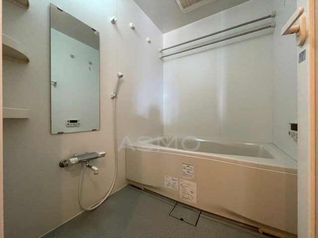 バス・シャワールーム　同マンション別部屋参考写真