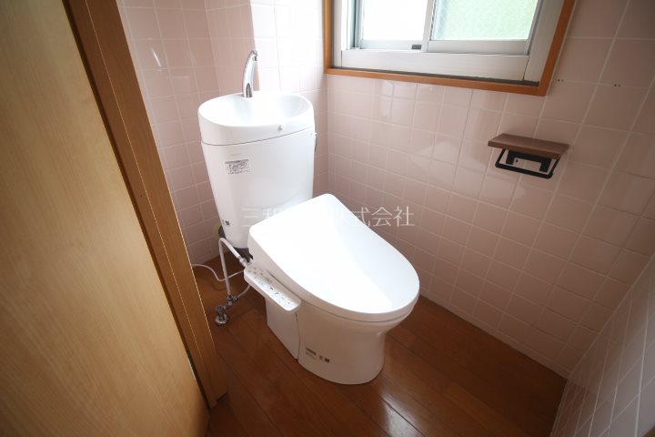 メゾン城下町のトイレ写真