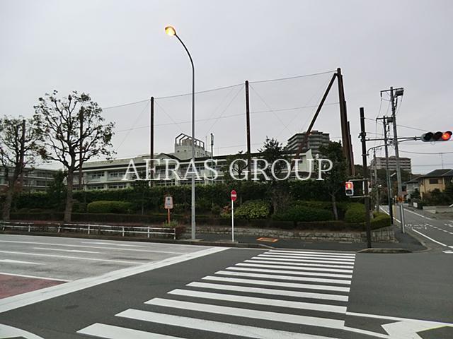 小学校　横浜市立茅ケ崎台小学校（小学校）まで658m