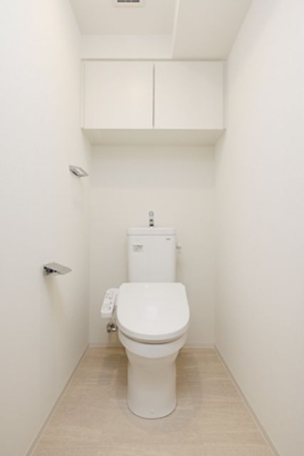 トイレ　※写真は同タイプ住戸です。
