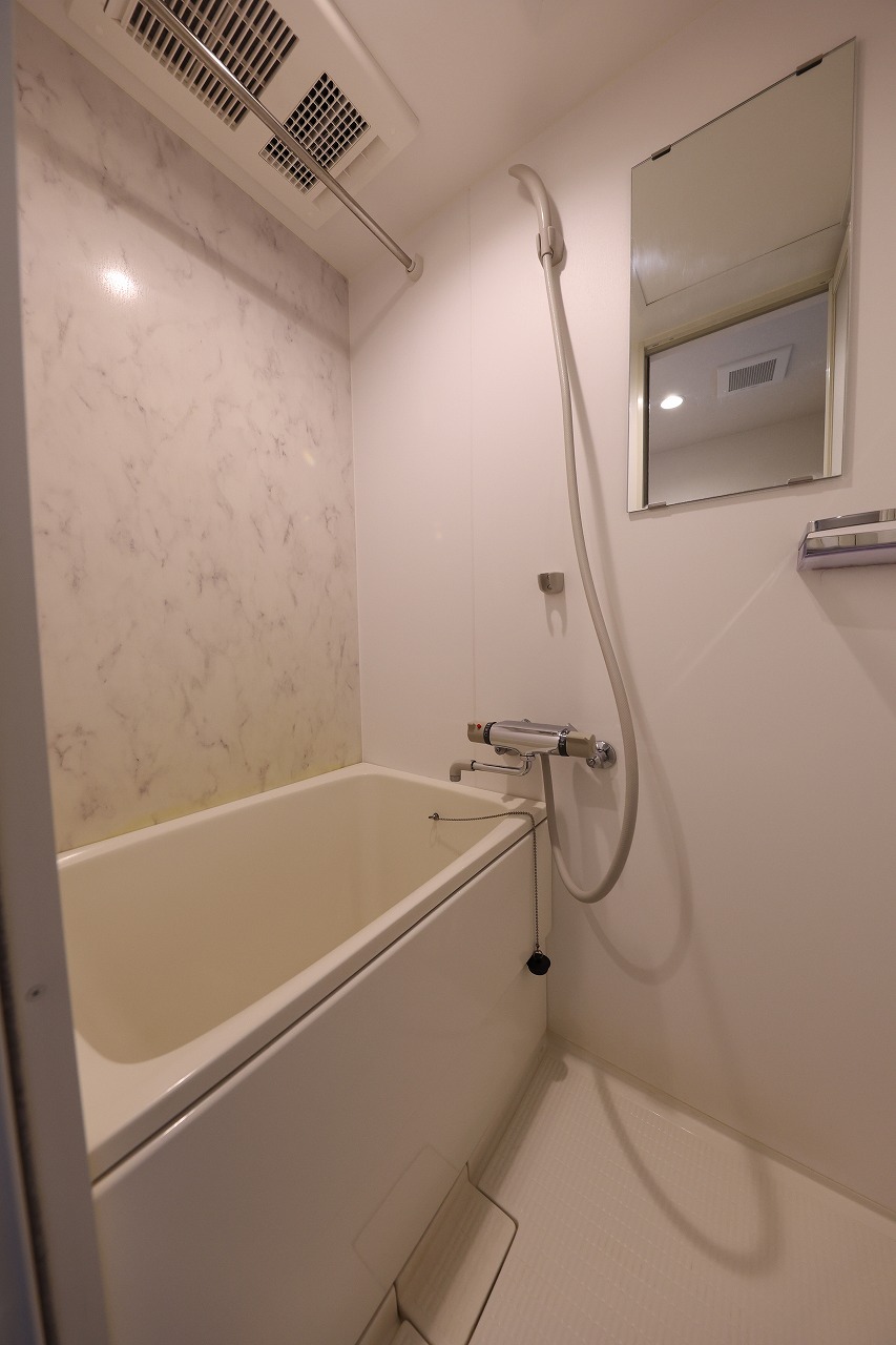 バス・シャワールーム　バス※別部屋参考写真
