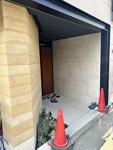 東京メトロ南北線 本駒込駅 徒歩3分 3階建 築1年の外観写真