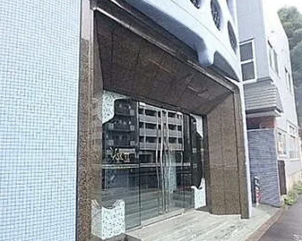 西武新宿線 下落合駅 徒歩3分 10階建 築20年の外観写真