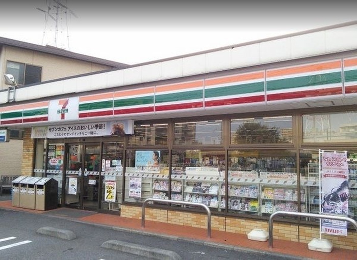 コンビニ　セブンイレブン横浜矢向店（コンビニ）まで251m
