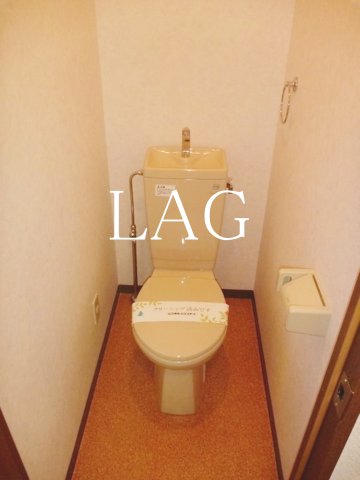 トイレ　トイレです。