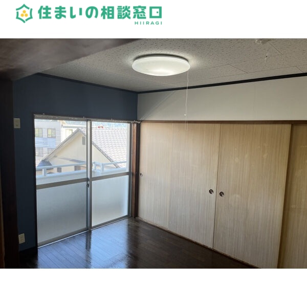 ＪＲ東海道本線 岡崎駅 徒歩25分 3階建 築36年の内装写真