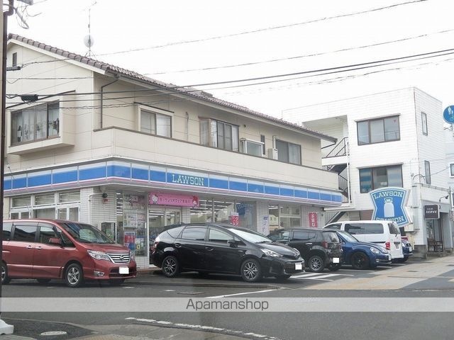 コンビニ　ローソン（コンビニ）まで566m