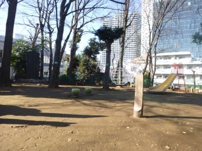 公園　天神山児童遊園（公園）まで329m
