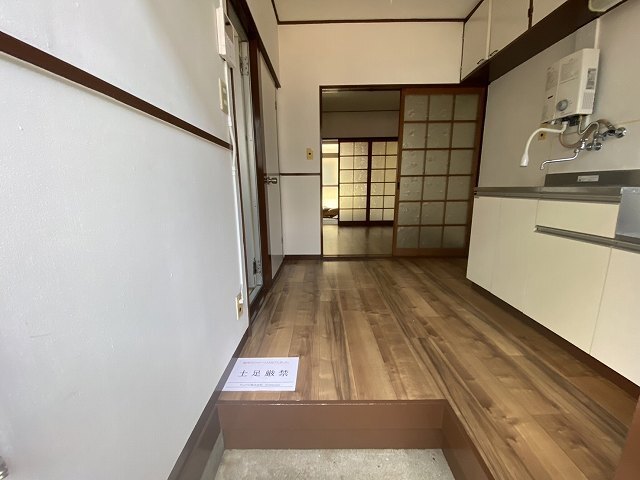 コーポブリッジの玄関写真