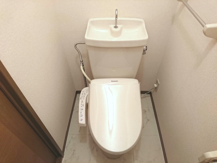 トイレ　※別号室写真参照