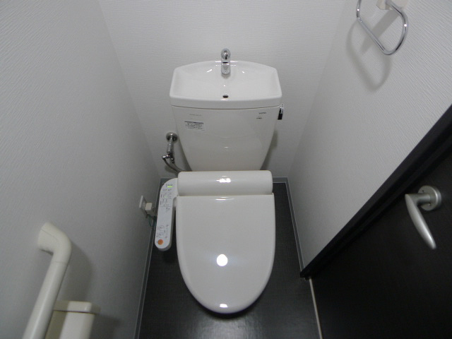 シェーネル・ブラウエン加古川のトイレ写真