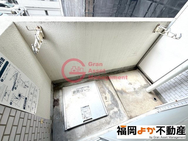 バルコニー　お洗濯にも便利なバルコニー付き。※別部屋写真　8月1日以降更