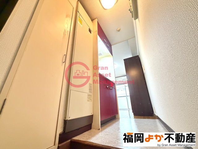 玄関　シンプルで使いやすい玄関です。※別部屋写真　8月1日以降更新