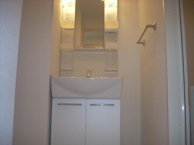 洗面設備　※別部屋写真