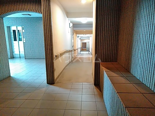 ロビー