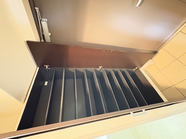 EXCEED出水の玄関写真