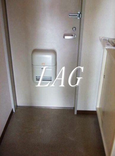 玄関　玄関です。