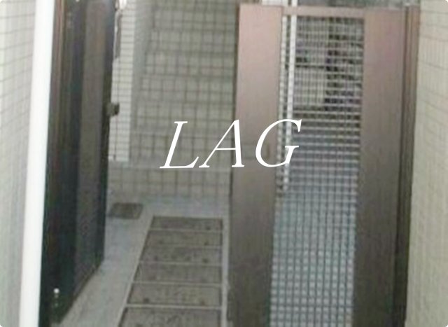 エントランス　門扉です。