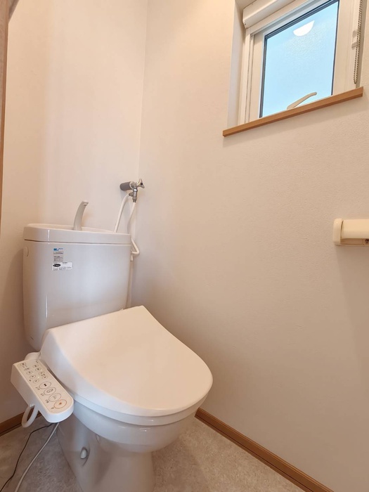 ニューフラワーハイツのトイレ写真