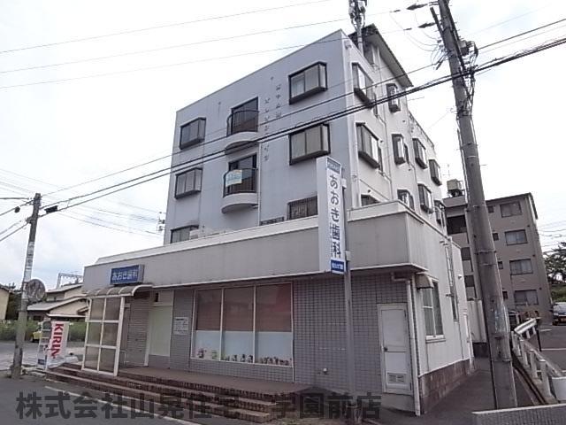 エスティライフあやめ池の外観写真