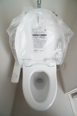 トイレ　別部屋参照写真