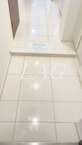 ガリシア新宿都庁前の玄関写真