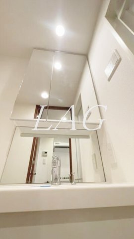 ガリシア新宿都庁前の居間写真