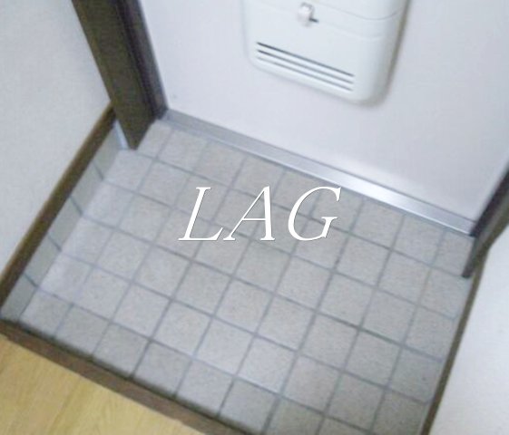玄関　玄関です。