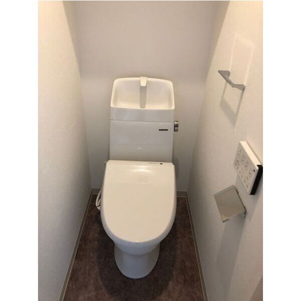e-house 羽曳野のトイレ写真