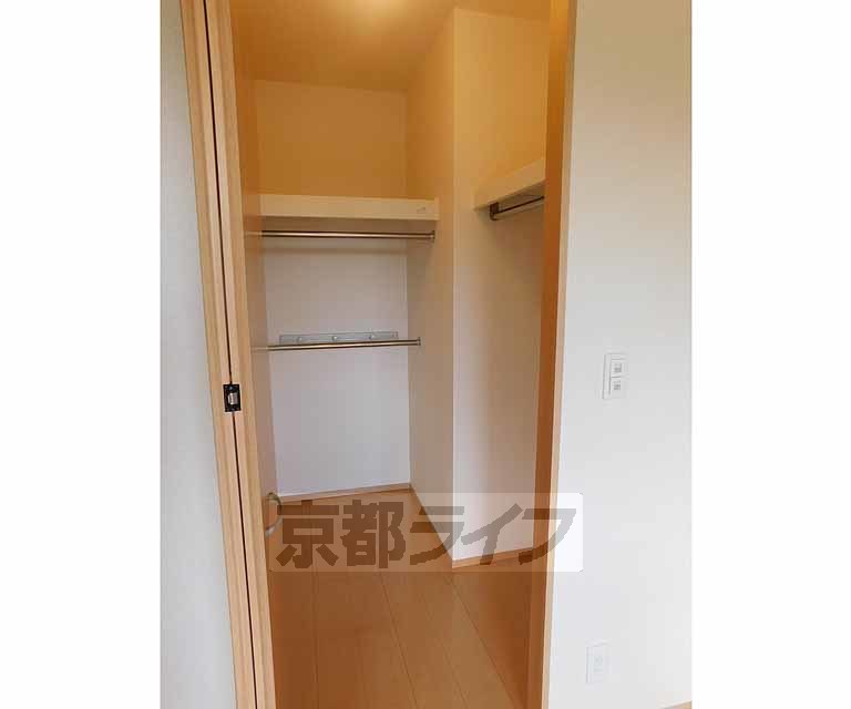 収納　ウォークインでもかなりの広さです！