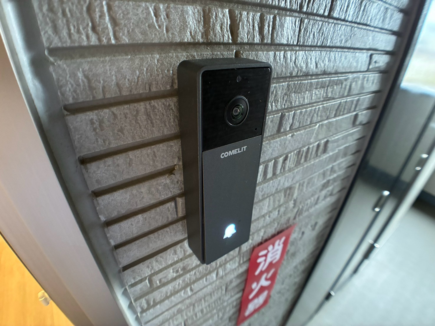 セキュリティ　スマートフォン連動型モニターホン★　302号室の写真です。