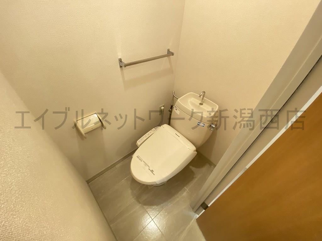 トイレ　参考写真