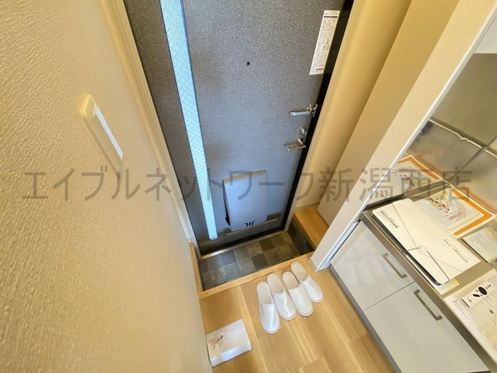 玄関　参考写真