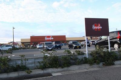 スーパー　原信五十嵐東店（スーパー）まで975m
