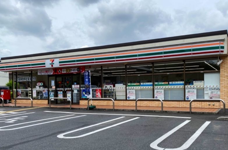 コンビニ　セブンイレブン川口柳崎4丁目店（コンビニ）まで491m