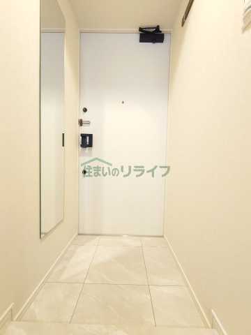 玄関　ルフォンプログレ上野稲荷町