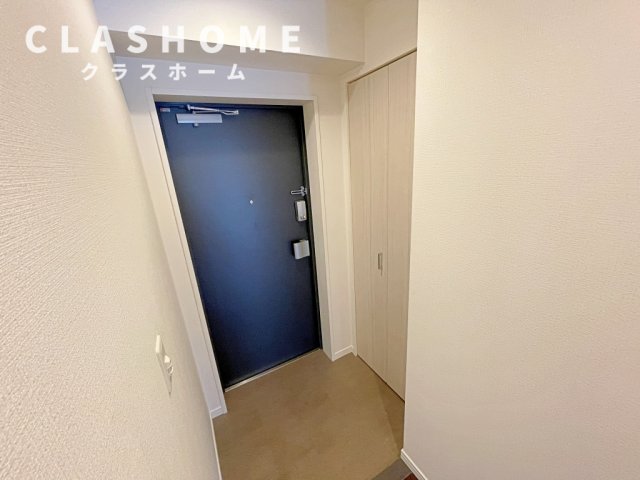 ロイヤルレジデンスの玄関写真