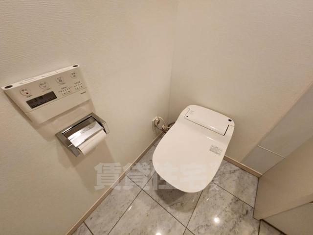 クリスタルグランツ京都高辻のトイレ写真