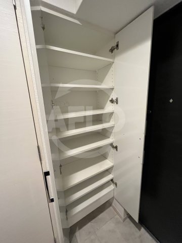 玄関　サムティ西長堀リバーフロント　玄関