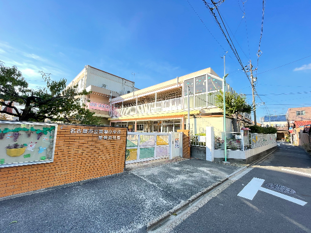 幼稚園・保育園　市立常盤幼稚園（幼稚園・保育園）まで500m