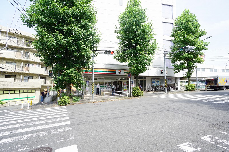 コンビニ　セブン-イレブン横浜あざみ野1丁目店（コンビニ）まで514m