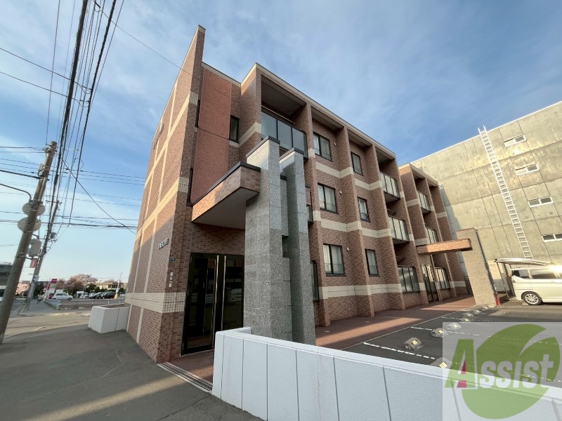 建物外観　札幌市北区北３８条西「αＮＥＸＴ麻生」